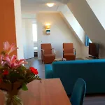 Zeezicht 4*
