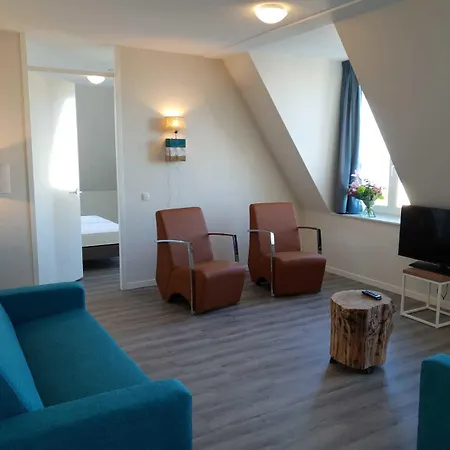 公寓式酒店 Zeezicht 4*