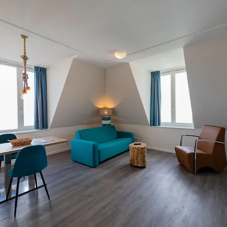 公寓式酒店 Zeezicht 4*