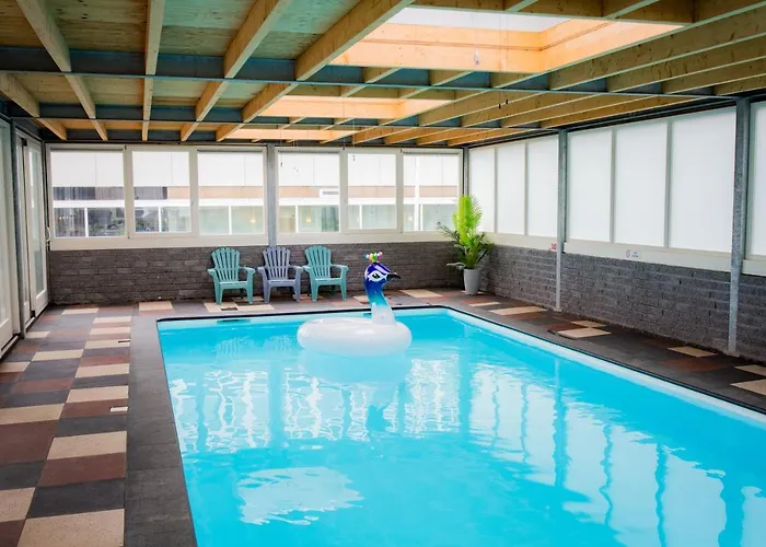 Zeezicht Apartmanhotel 4*