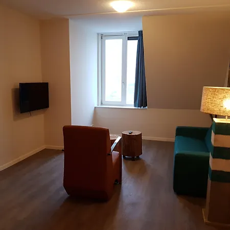 Zeezicht 4*